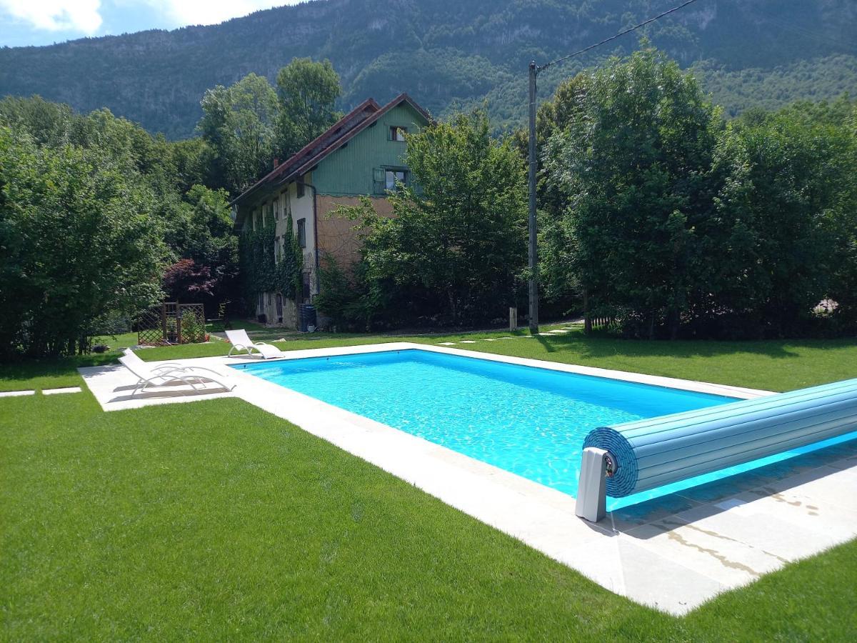 Bed and Breakfast La Clairiere Du Moulin Lepin-le-Lac Exterior foto
