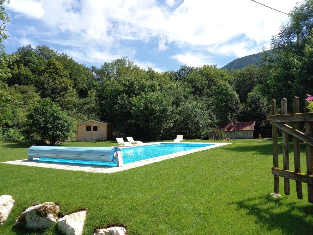 Bed and Breakfast La Clairiere Du Moulin Lepin-le-Lac Exterior foto