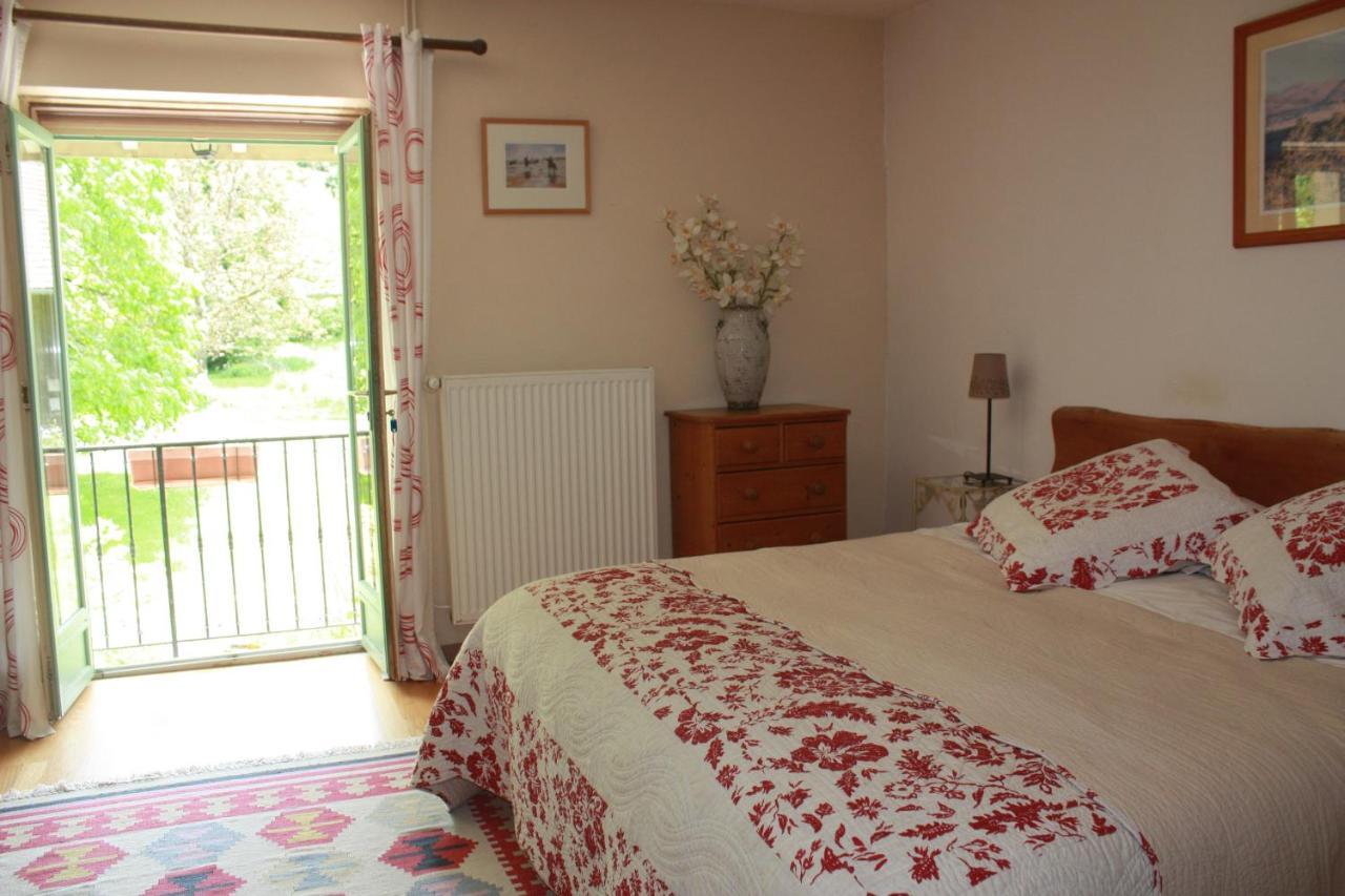 Bed and Breakfast La Clairiere Du Moulin Lepin-le-Lac Exterior foto